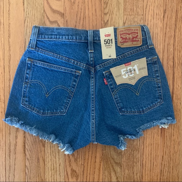 Levi's Pants - NEW LEVI’S high waisted jean shorts